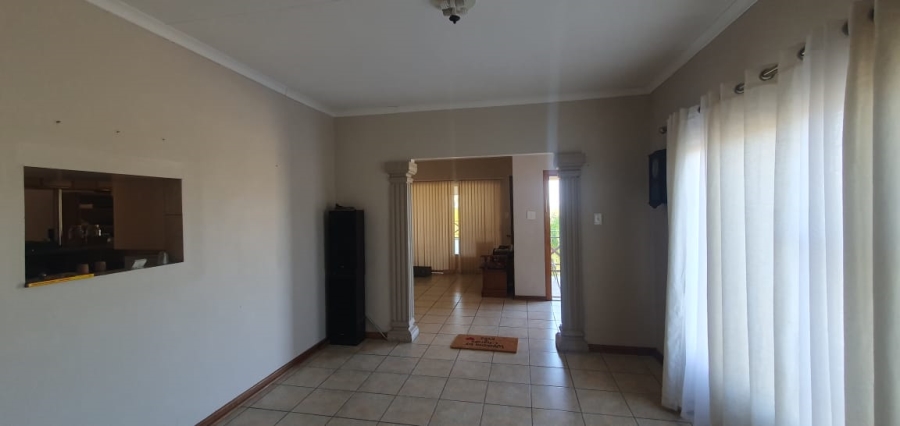 4 Bedroom Property for Sale in Keidebees Northern Cape